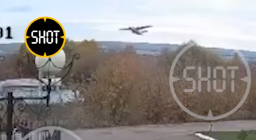 Появилось видео крушения самолета L-410 с парашютистами в Мензелинске