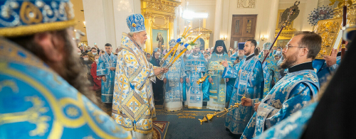 Митрополит: «Именно с Казанской иконой Богородицы 400 лет назад свершилось великое чудо»