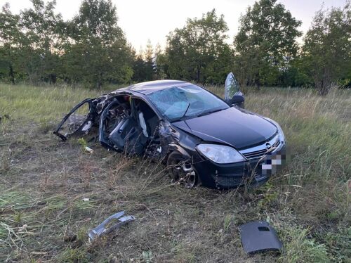 На видео попала серьезная авария под Челнами, в которой погибла пассажирка авто