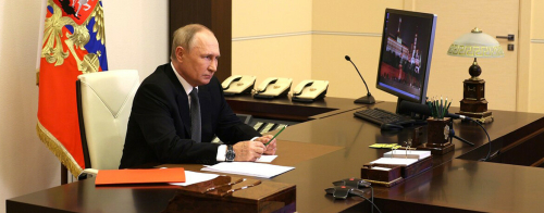 «Указ подписан»: Путин ввел военное положение в новых регионах и расширил полномочия глав