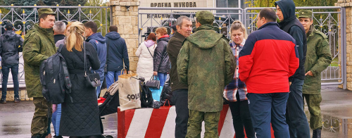 «Они окружены вниманием и заботой»: мэр Казани рассказал о поддержке семей мобилизованных