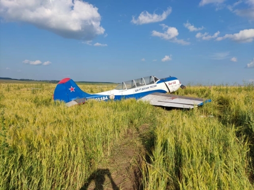 У легкомоторного самолета отказал двигатель, он вынужденно сел в Высокогорском районе РТ