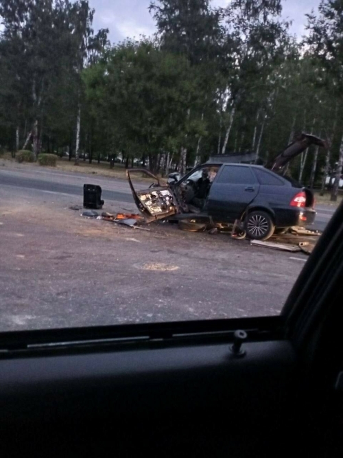 Два человека пострадали в ночном ДТП с фурой и легковушкой в Челнах