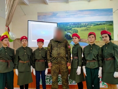 Боец СВО из Актанышского района поделился со школьниками впечатлениями о службе