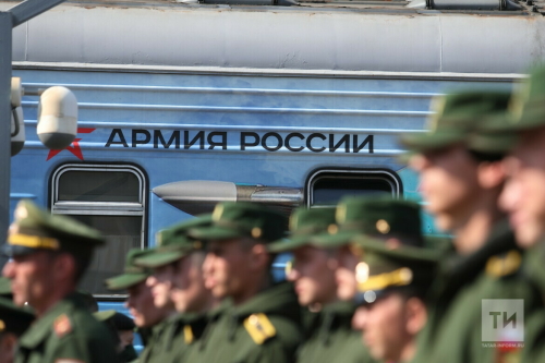 Почти тысяча татарстанцев подали заявление на военную службу по контракту