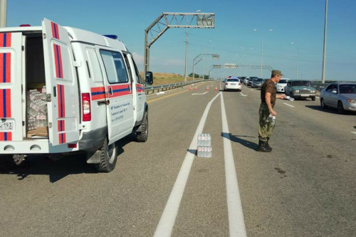 Вереница автомобилей на Крымском мосту растянулась до 13 км