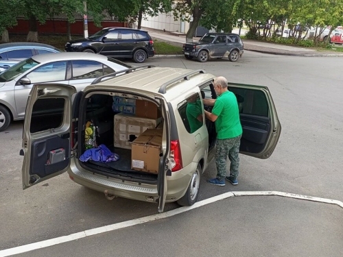 Из Нижнекамска в Лисичанск и Рубежное отправили партию гуманитарной помощи