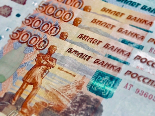 За неделю международные резервы России выросли на 1 млрд долларов