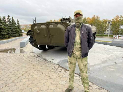 «Божья рука меня отодвинула»: санитар-инструктор рассказал о страшных моментах на СВО