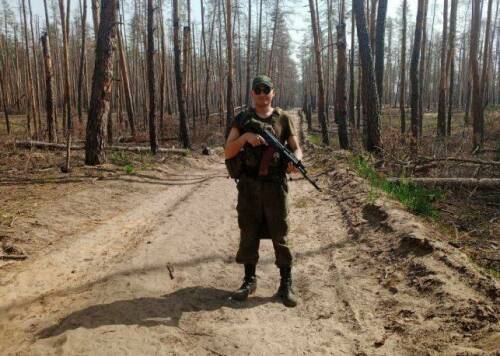 «Был на СВО санитаром, стрелком, пулеметчиком»: боец-антидронщик спас 10 товарищей в бою