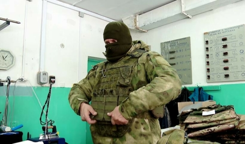 Альметьевский «Швейный батальон» изготовил для бойцов индивидуальные бронежилеты