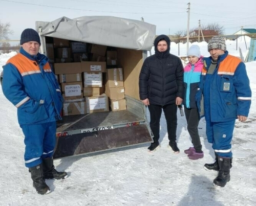 Нурлатцы отвезли медикам штурмового батальона гуманитарную помощь