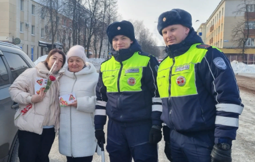 В Лениногорске среди награжденных в честь 8 Марта автоледи оказалась супруга бойца СВО