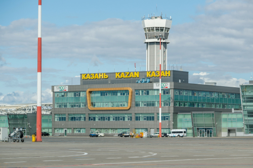 13 апреля открылись прямые авиарейсы из Казани в Сургут