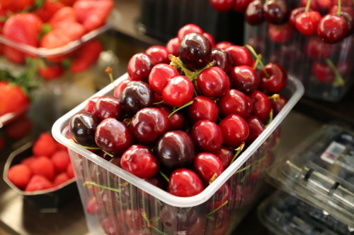 Татарстанцам ответили на жалобы о дороговизне сезонных ягод