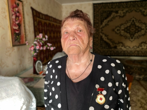 «Банка меда в подарок за кровь»: 85-летняя жительница РТ 33 раза совершила донацию