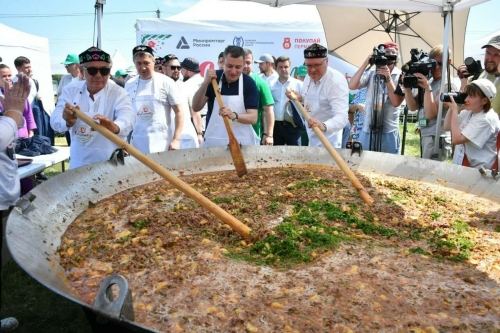 70 тысяч гостей, ярмарка, скачки и Дина Гарипова: Всероссийский сельский Сабантуй в Барде