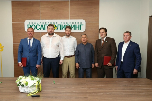 Минниханов и Косов открыли в Казани первый в ПФО филиал «Росагролизинга»