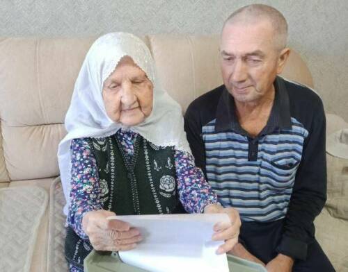 101-летняя жительница Зеленодольского района проголосовала на дому