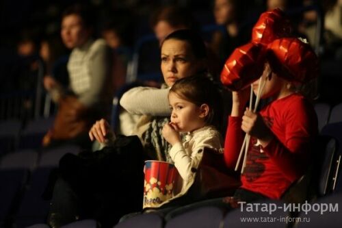 Cовместноe шоу Cirque du Soleil и Cirque &#201;loize - «ID»