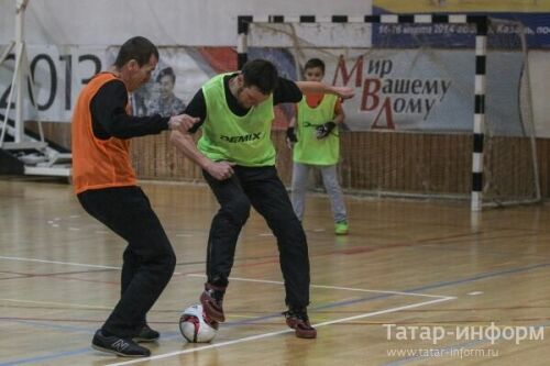 Казанская епархия и Духовное управление мусульман Татарстана сыграли в футбол  