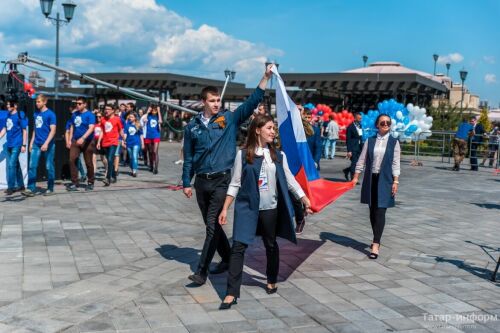 Праздник в честь Дня России прошел на Кремлевской набережной