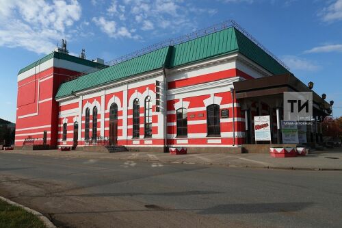 Премьера спектакля "Иблис" в Мензелинском театре