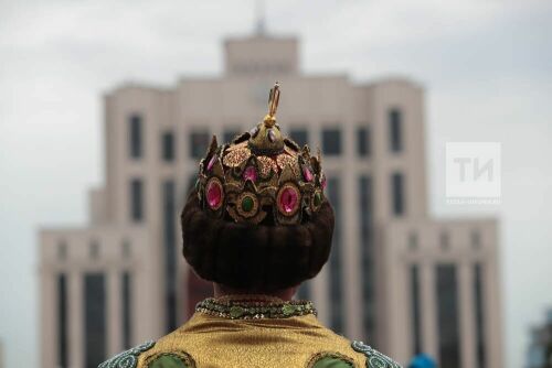 Выставка и пленарное заседание VI съезда Всемирного конгресса татар