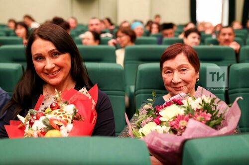 Премьера Атнинского театра "Б&#1241;хет кошы" ("Синяя птица") село Большая Атня 