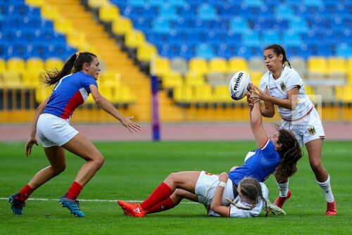 Этап чемпионата Европы среди женских команд по Регби 7 день 1