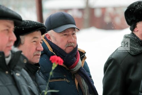 Прощание с Джаудатом Дарзамановым