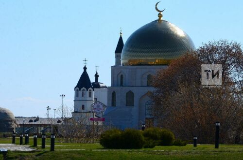 Мир, труд, май: сладкий фестиваль «Чак-Чай» в Болгарах