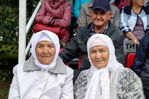 Сабантуй на реке "Ик".  г. Актаныш 