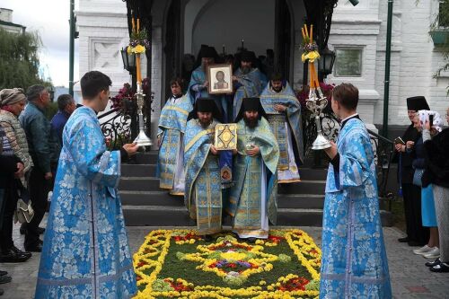 Празднование в честь тридцатилетия возрождения Раифской обители