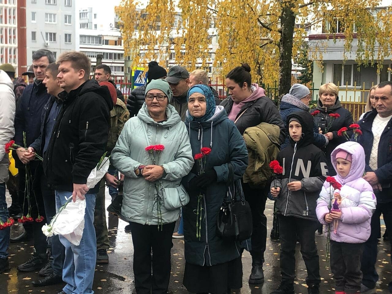 В Челнах открыли мемориал погибшим на Украине военным