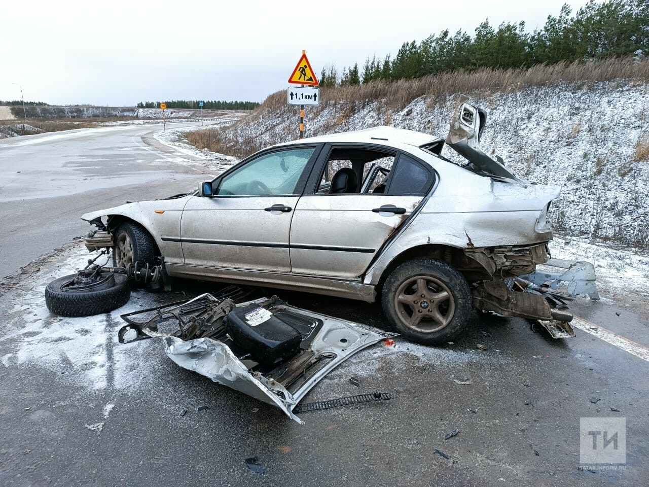 Супруги с сыновьями-близнецами пострадали в ДТП на трассе в Татарстане