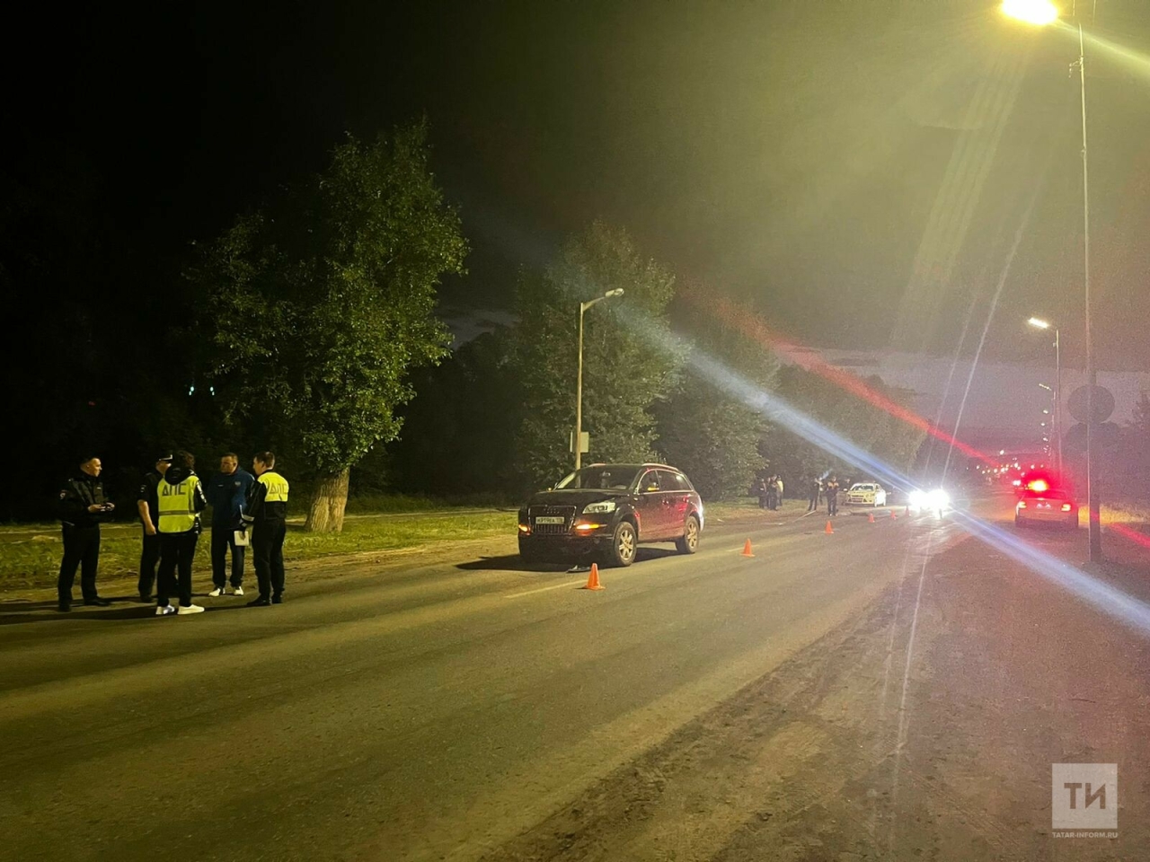 Ночью в Альметьевске внедорожник сбил мать с ребенком, женщина погибла