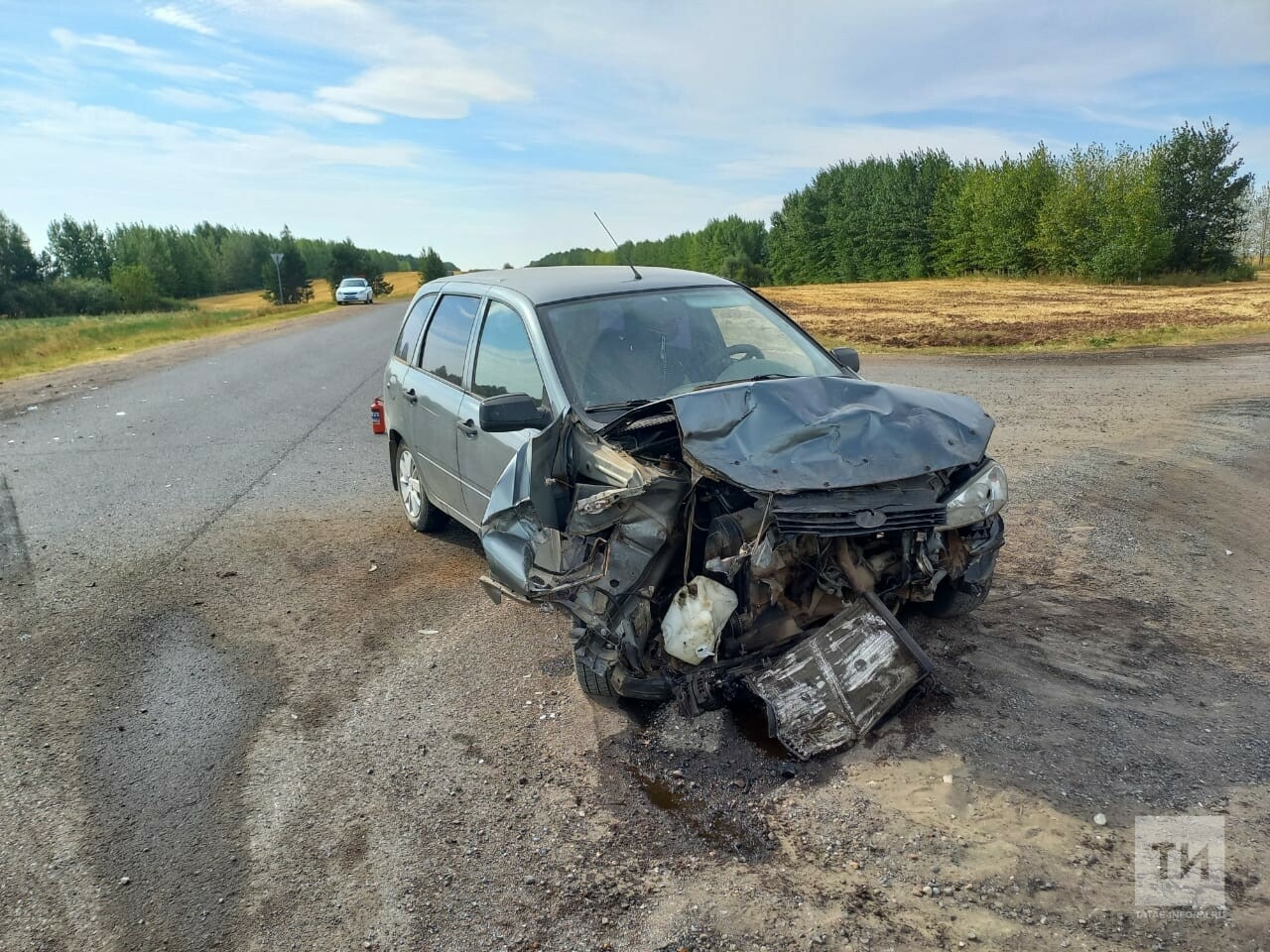 Две «Лады» не поделили перекресток под Челнами, один из водителей в больнице