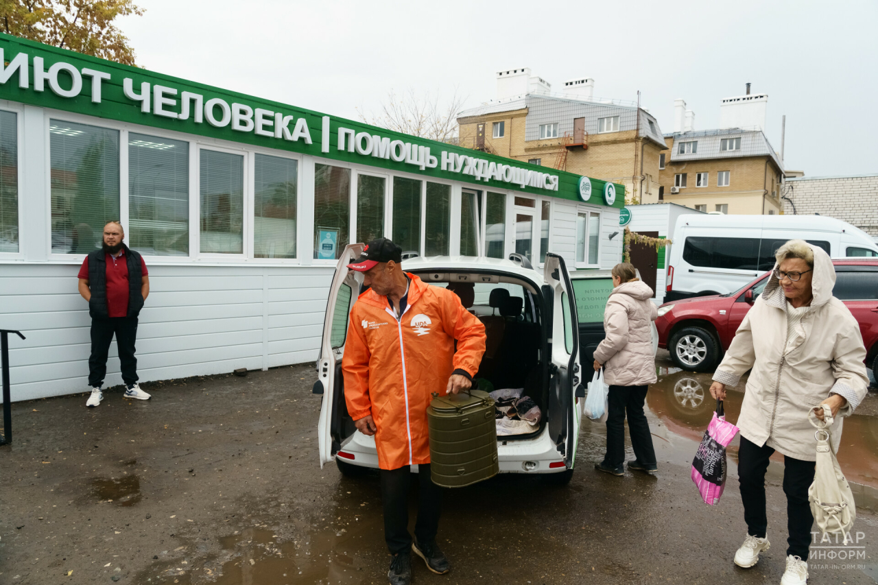 «Если бы не они, я умер бы с голода»: как «Приют человека» в Казани кормит нуждающихся