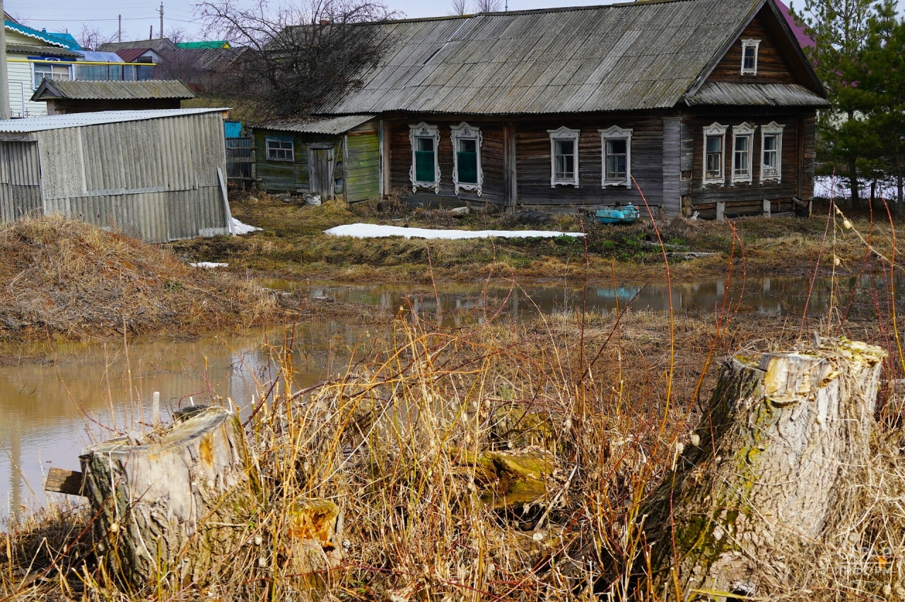 Хорошо ли иметь домик в деревне: плюсы и минусы загородной дачи