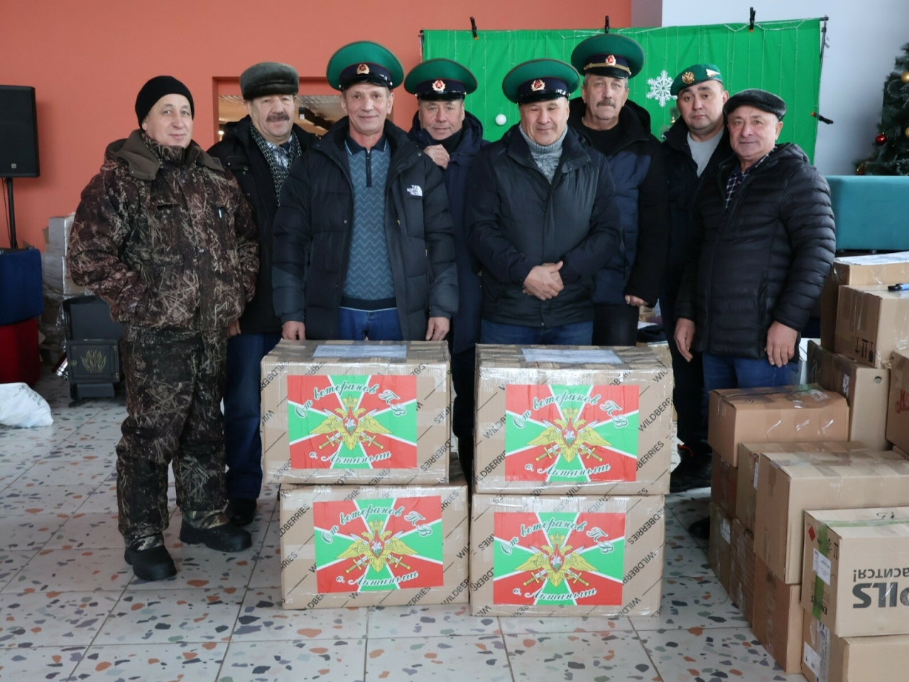 Пограничники из Актанышского района приготовили гостинцы для бойцов СВО