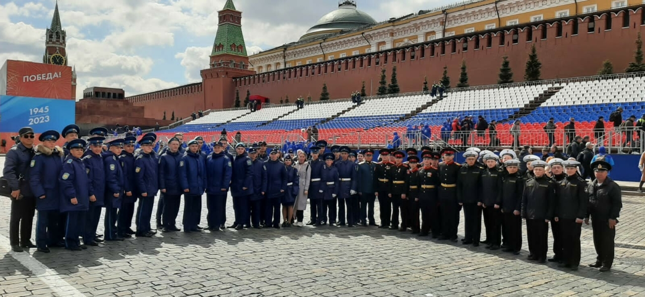 Лучшие кадеты Татарстана увидели генеральную репетицию Парада Победы в Москве