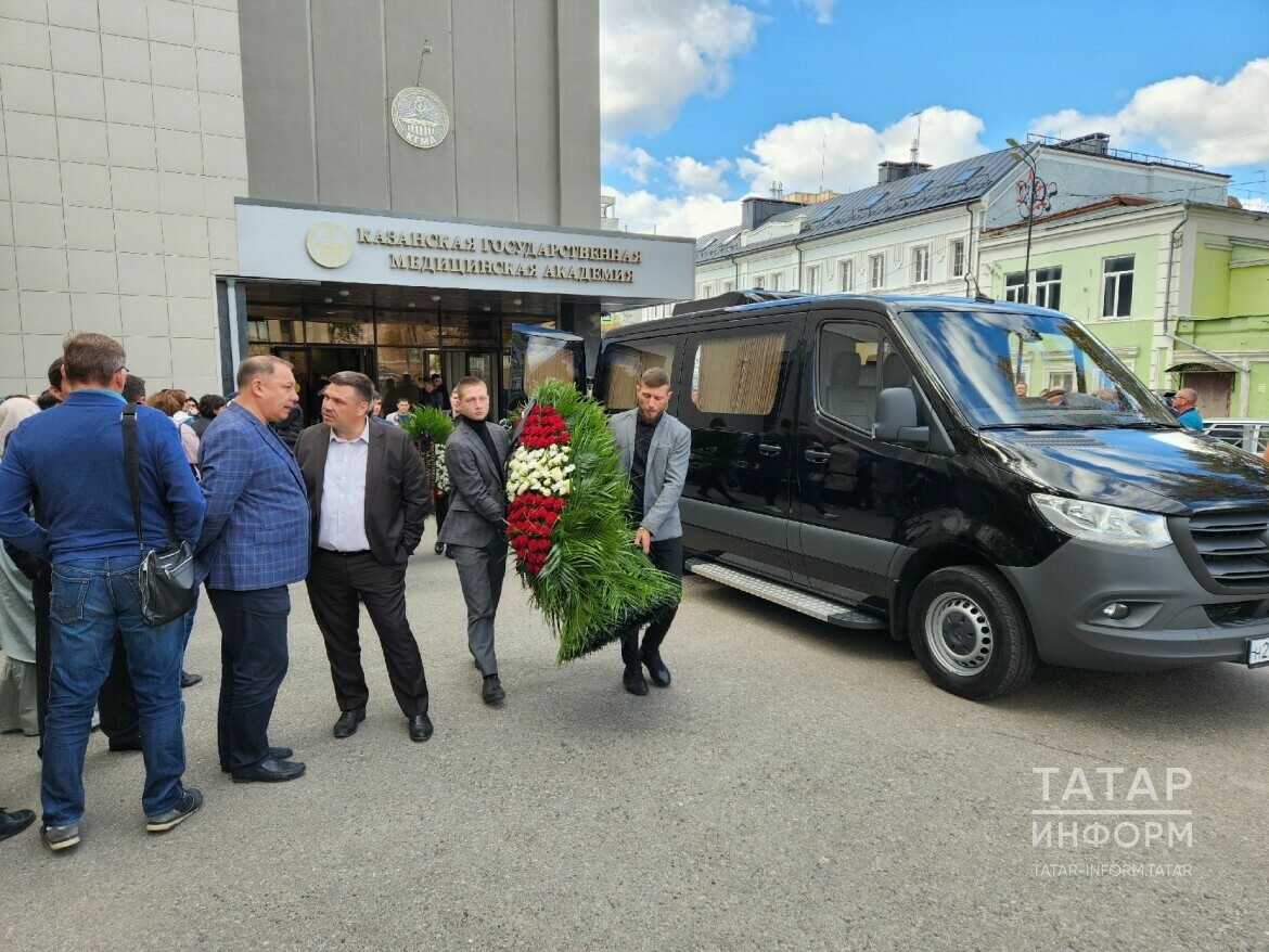 Адель Вафин: Рустем Гайфуллин смог остаться человечным, настоящим врачом