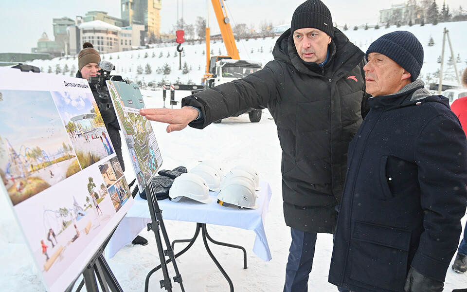 Новый театр Камала и отель у «Миллениума»: что показали Минниханову на прогулке по Казани