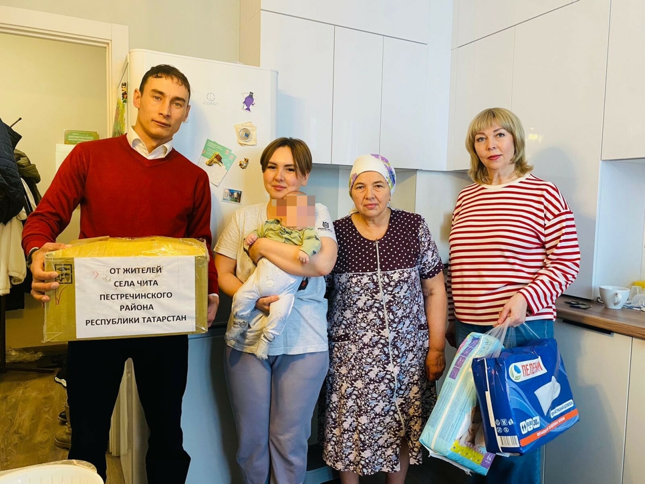 Жене бойца СВО, недавно родившей сына, привезли гуманитарную помощь в Куюки