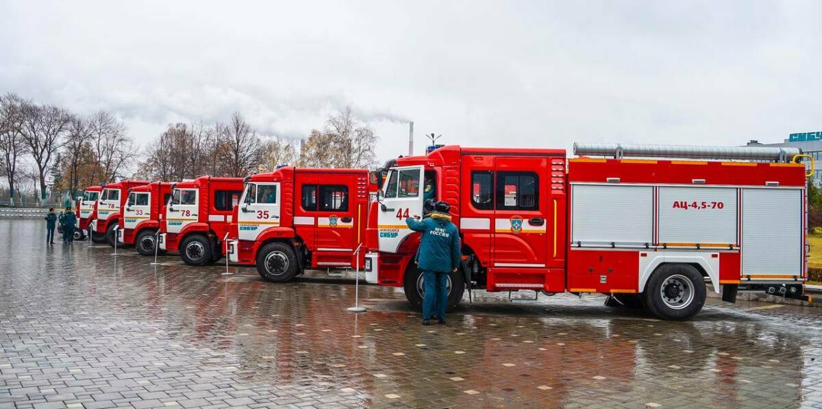 СИБУР помог обновить автопарк противопожарной службы в Нижнекамске