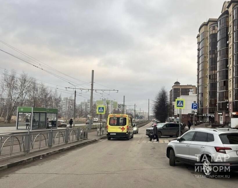 В Нижнекамске водитель сбил школьницу на пешеходном переходе