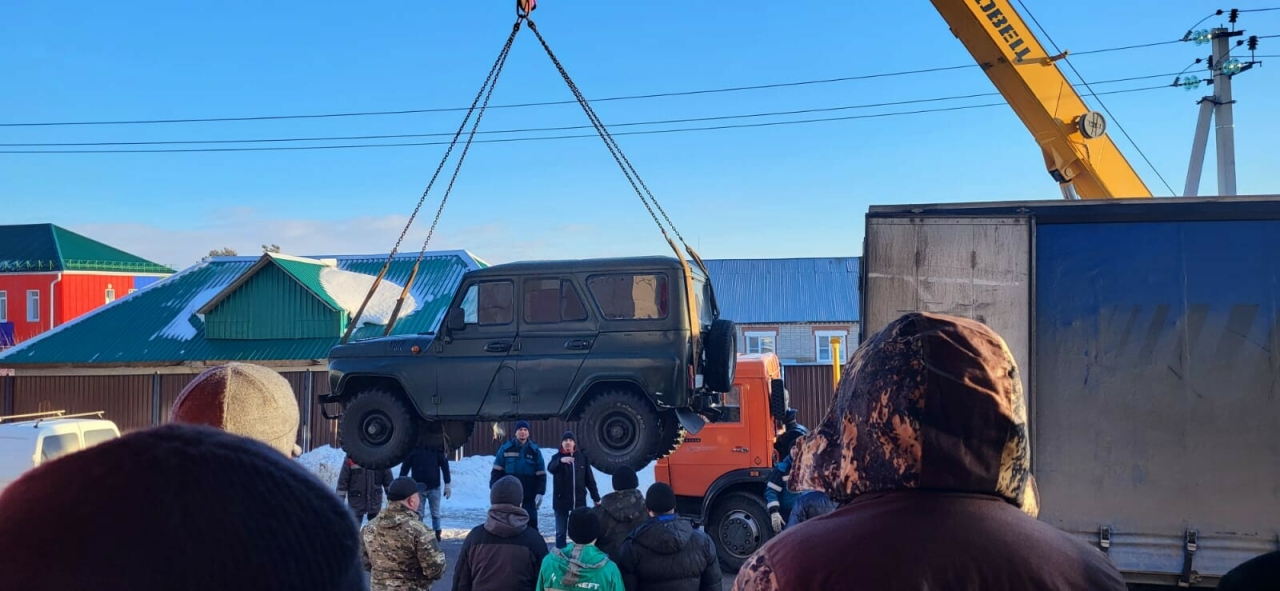 «Боевое братство» из Нурлата отправило на передовую два автомобиля «УАЗ»