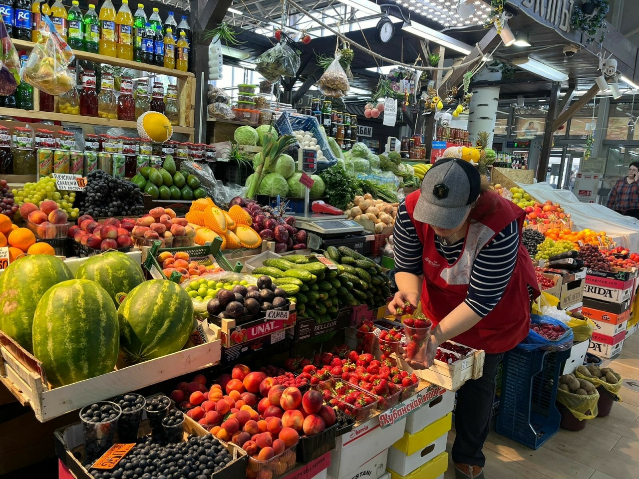 В Челнах проверили клубнику, привезенную из Краснодарского края