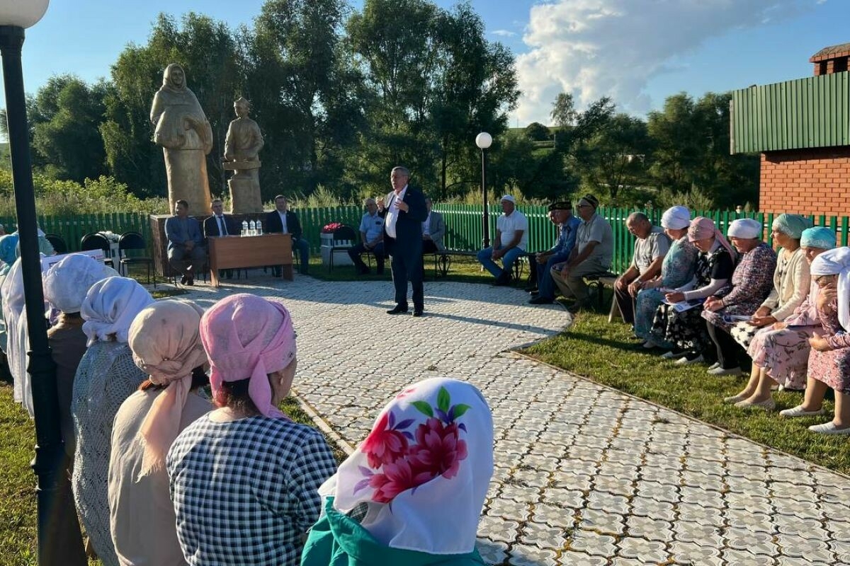 В Мамадышском районе депутатов Госдумы попросили решить проблему с почтой